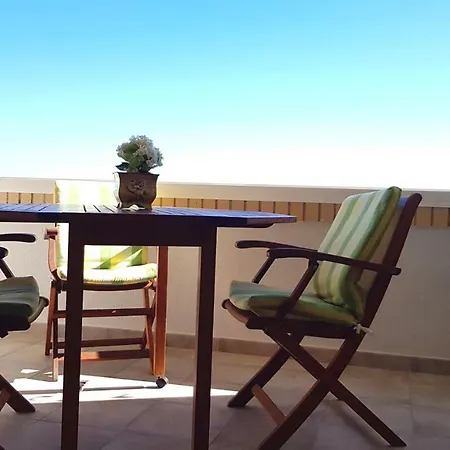 Apartamento 1ª Linea Frente Al Mar Apartment